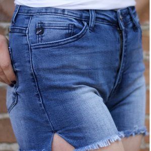 KanCan Denim Dark Wash Short